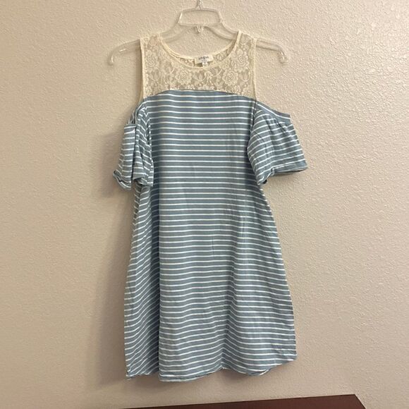👗👗UMGEE USA BLUE & WHITE COLD SHOULDER DRESS WITH A LACE!! SIZE SMALL👗👗 - Picture 3 of 7